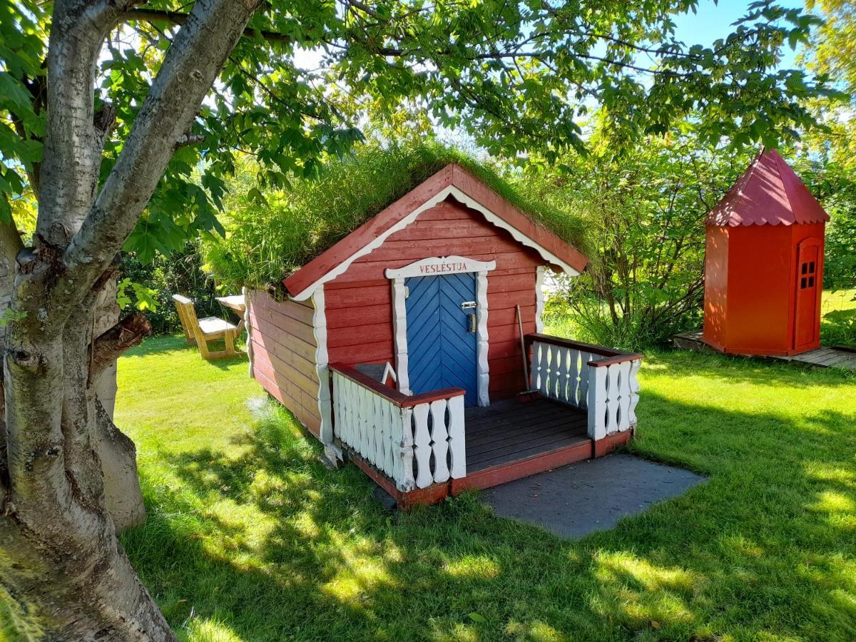 Camp Apartment
